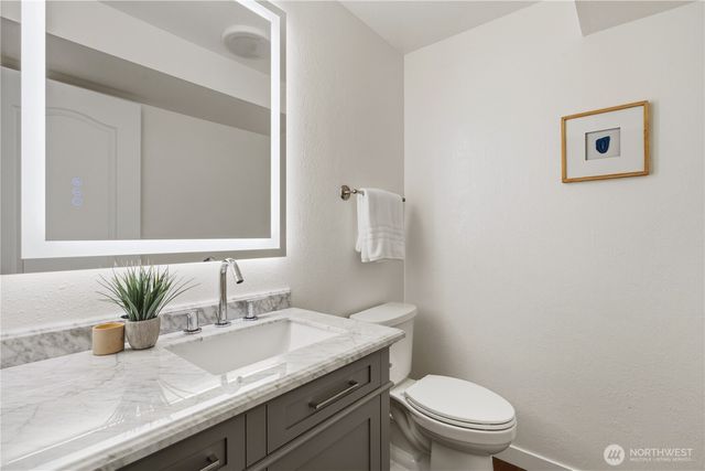 21633 NE 29th St, Sammamish, WA 98074