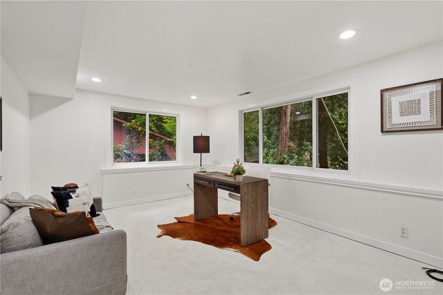21633 NE 29th St, Sammamish, WA 98074