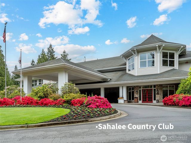 21633 NE 29th St, Sammamish, WA 98074
