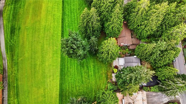 21633 NE 29th St, Sammamish, WA 98074