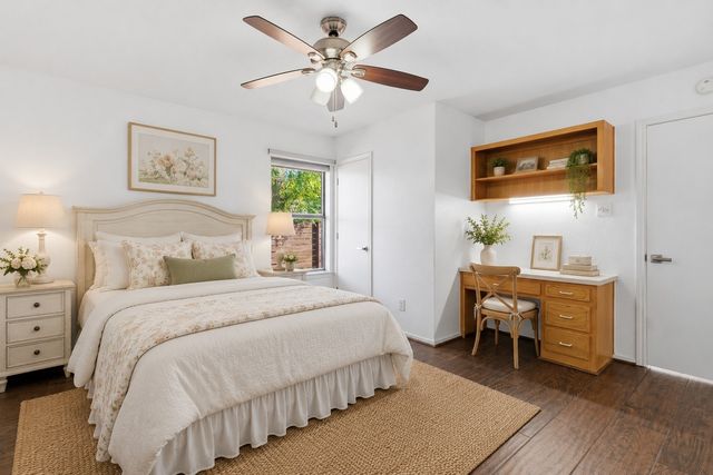 2201 Mistletoe Boulevard, Fort Worth, TX 76110