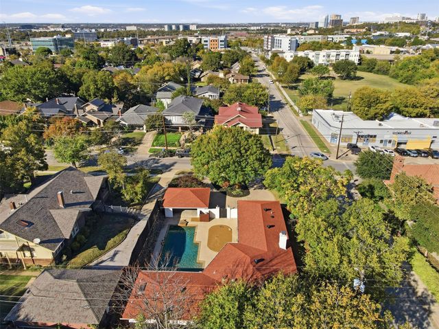 2201 Mistletoe Boulevard, Fort Worth, TX 76110