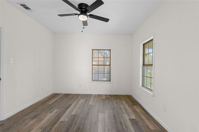 3521 Avenue H, Fort Worth, TX 76105