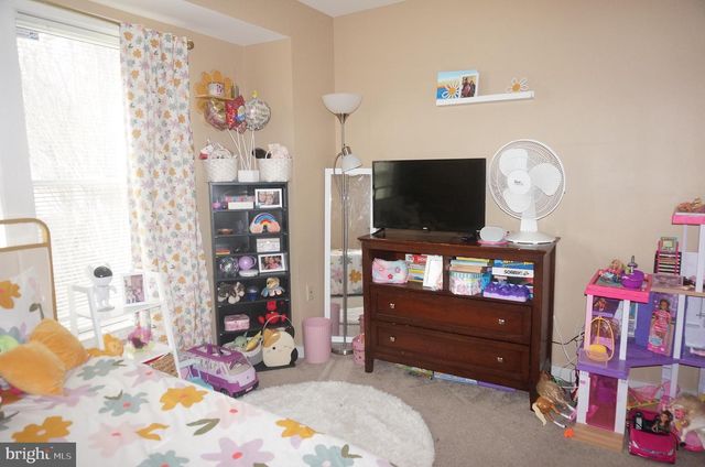 429 LOCUST ST, Lancaster, PA 17602