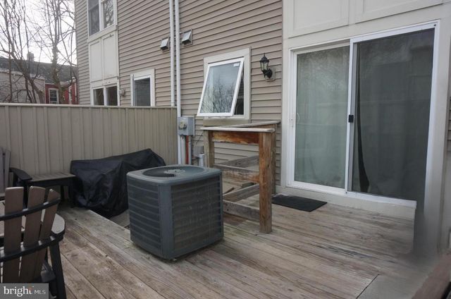 429 LOCUST ST, Lancaster, PA 17602