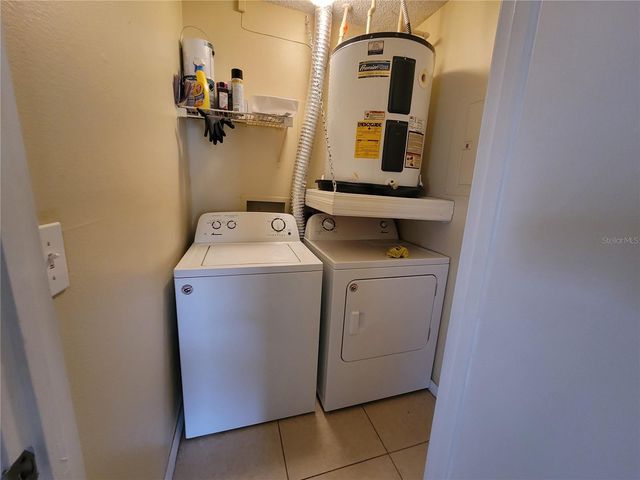 421 FOUNTAINHEAD CIRCLE 213, Kissimmee, FL 34741