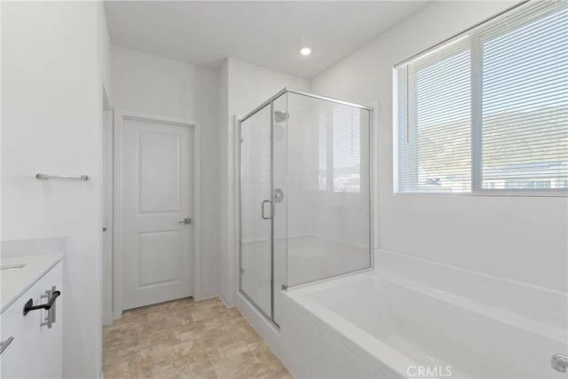 15946 Caterpillar, Fontana, CA 92336