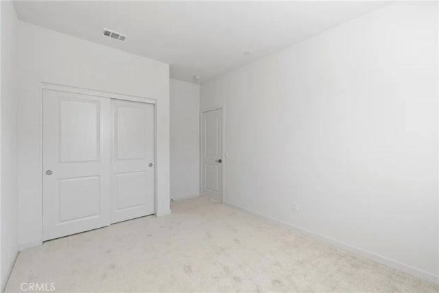 15946 Caterpillar, Fontana, CA 92336