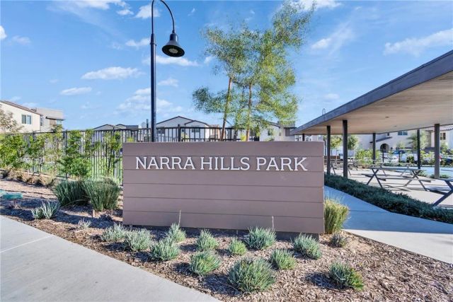 15946 Caterpillar, Fontana, CA 92336