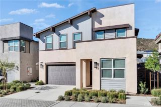 15946 Caterpillar, Fontana, CA 92336