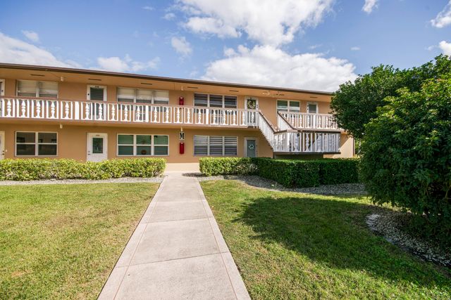 330 Andover M, West Palm Beach, FL 33417