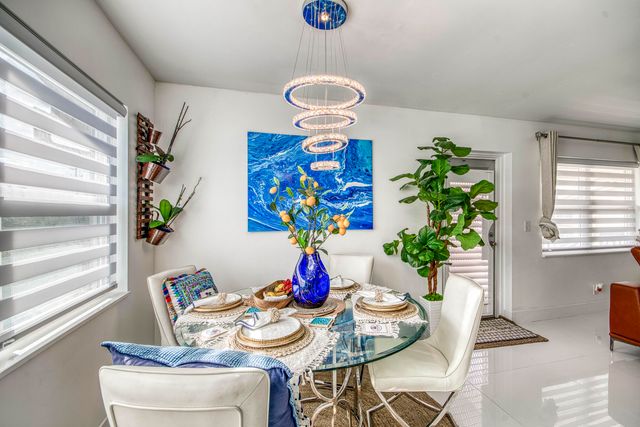 330 Andover M, West Palm Beach, FL 33417