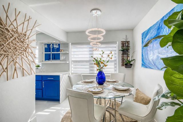 330 Andover M, West Palm Beach, FL 33417