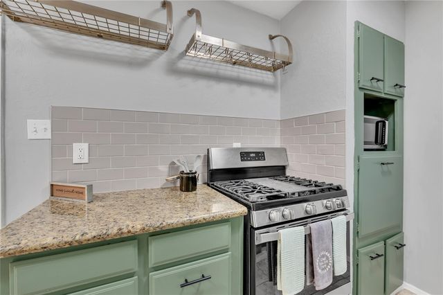 501 Bellmar Lane, Friendswood, TX 77546