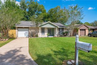 501 Bellmar Lane, Friendswood, TX 77546