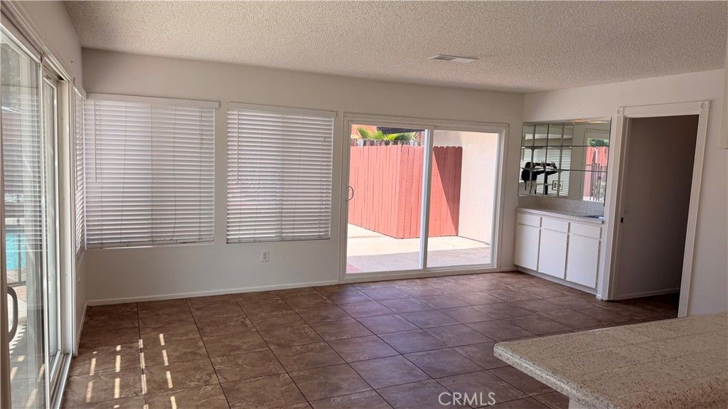 Image 5 of property listing at 10891 Fenton, Moreno Valley, CA 92557
