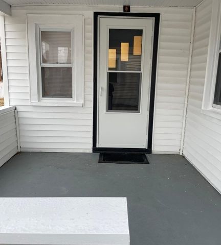 313 Grand Boulevard, Loves Park, IL 61111