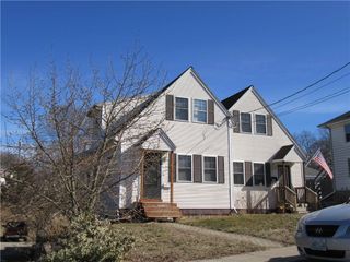 23 Pond Street, Westerly, RI 02891