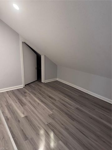 3024 Red Maple LN, Virginia Beach, VA 23452