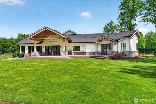 15184 SE 330th Way, Auburn, WA 98092