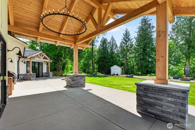 15184 SE 330th Way, Auburn, WA 98092