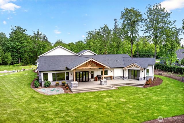 15184 SE 330th Way, Auburn, WA 98092