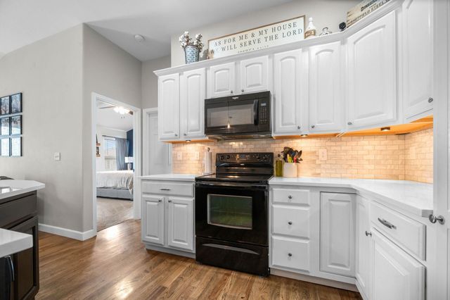 220 S Onewood Dr., Andover, KS 67002