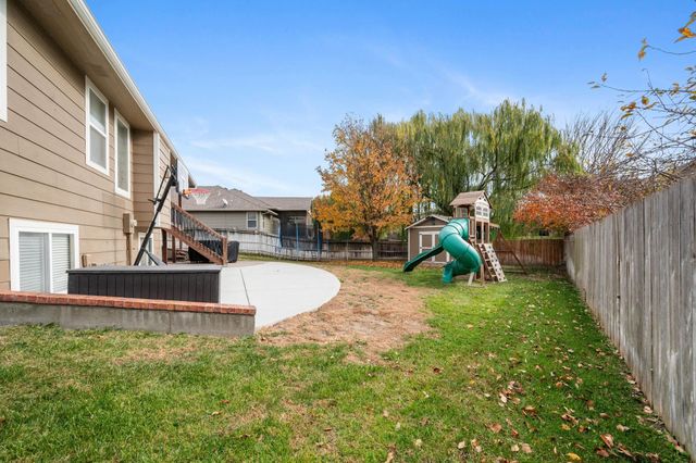 220 S Onewood Dr., Andover, KS 67002