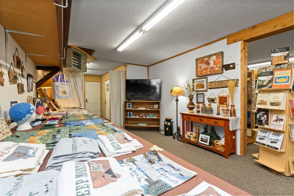 2026 2nd Avenue N, Great Falls, MT 59401 photo 10