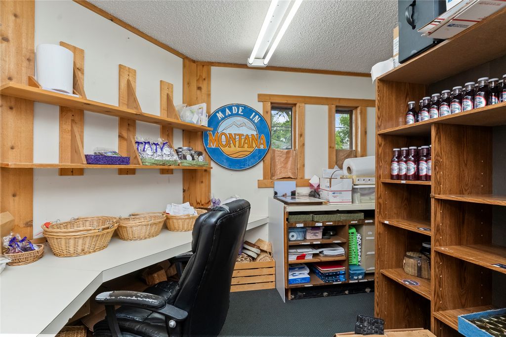 2026 2nd Avenue N, Great Falls, MT 59401 photo 5