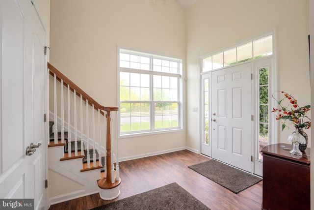 2 DIAMOND SPRING DR, Monroe Twp, NJ 08831
