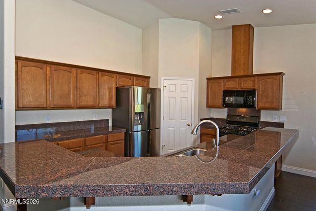 1306 Kim Place, Minden, NV 89423