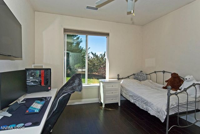 1306 Kim Place, Minden, NV 89423