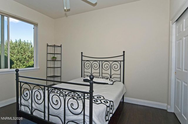 1306 Kim Place, Minden, NV 89423