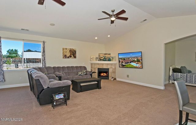 1306 Kim Place, Minden, NV 89423