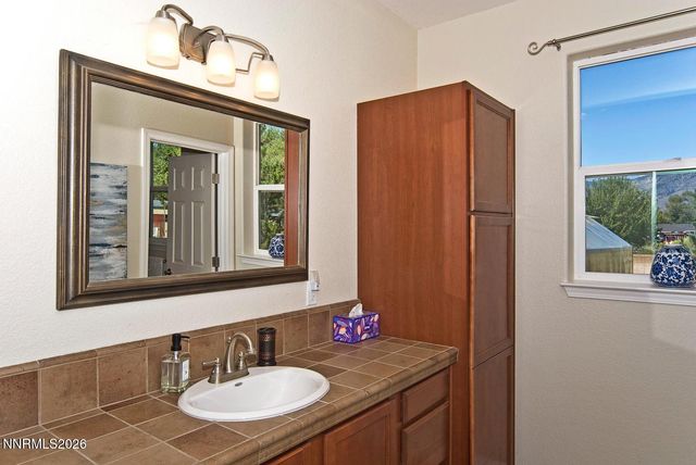 1306 Kim Place, Minden, NV 89423