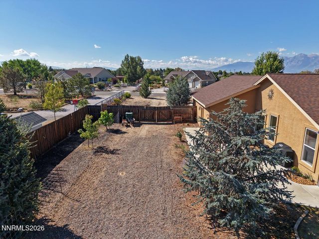1306 Kim Place, Minden, NV 89423