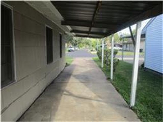 6520 Crosswell Street, Houston, TX 77087