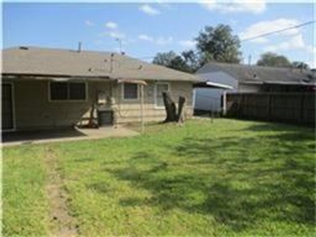 6520 Crosswell Street, Houston, TX 77087