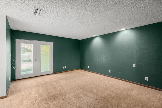 102 Chaparral ST, San Marcos, TX 78666