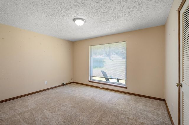 102 Chaparral ST, San Marcos, TX 78666