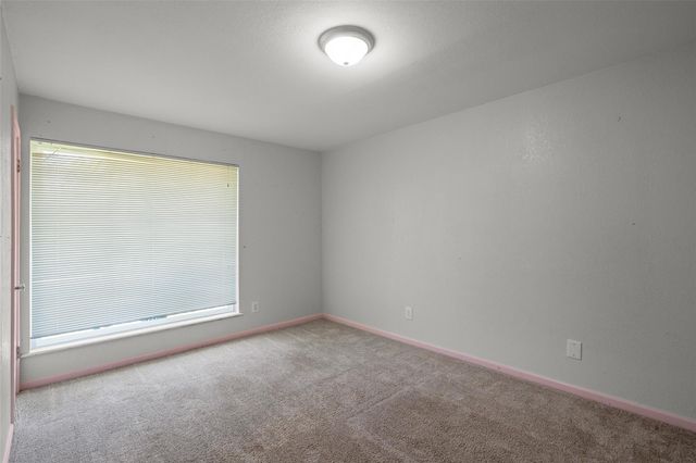 102 Chaparral ST, San Marcos, TX 78666