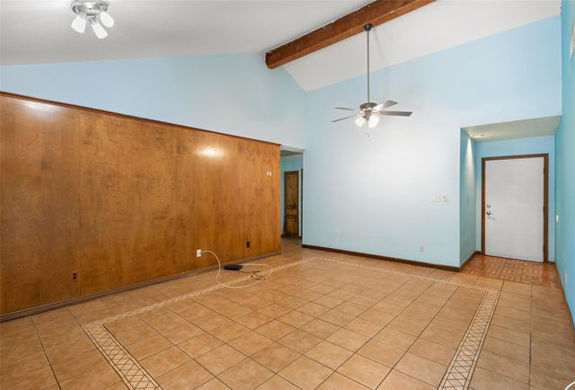 102 Chaparral ST, San Marcos, TX 78666