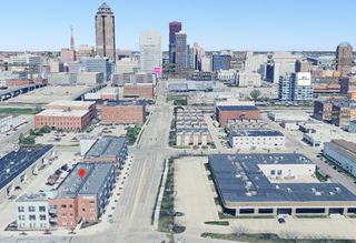 450 SW 7th Street 208, Des Moines, IA 50309