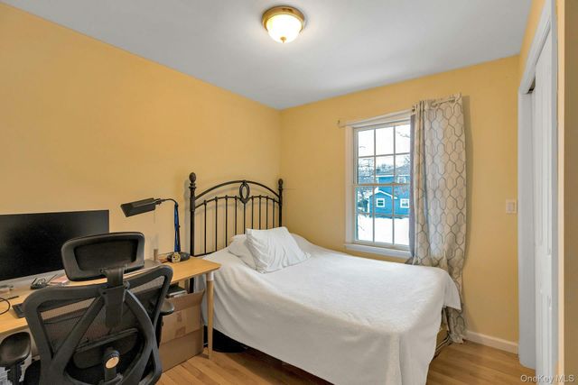 1295 Wilson Place, West Islip, NY 11795