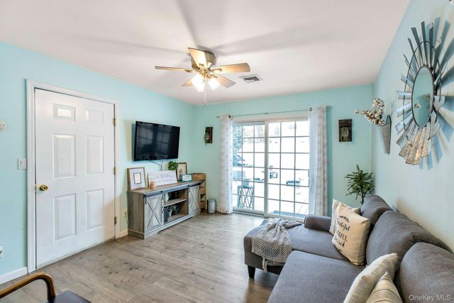 1295 Wilson Place, West Islip, NY 11795