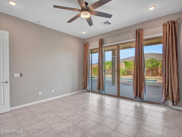 17966 W HIGHLAND Avenue, Goodyear, AZ 85395