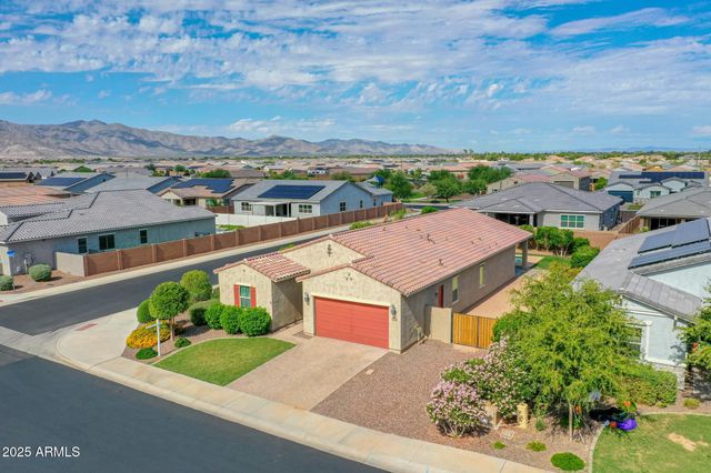 17966 W HIGHLAND Avenue, Goodyear, AZ 85395