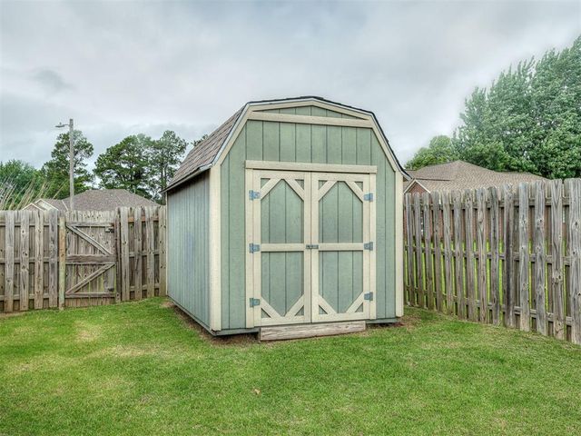 3524 Northridge Terrace, Choctaw, OK 73020
