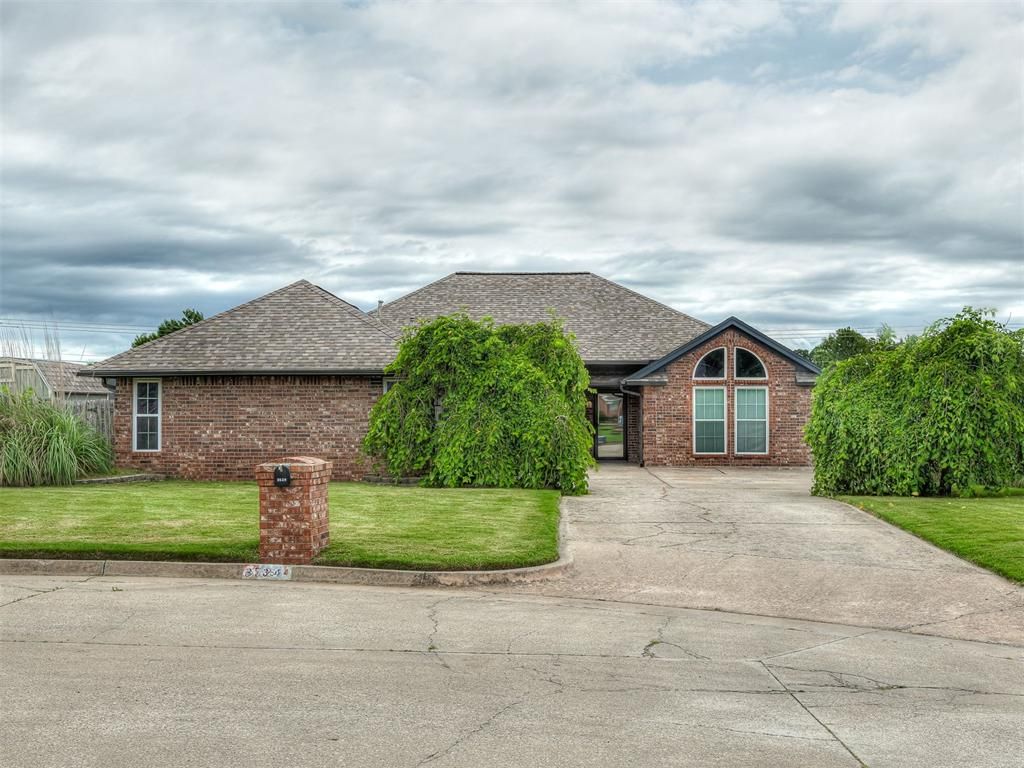 3524 Northridge Terrace, Choctaw, OK 73020